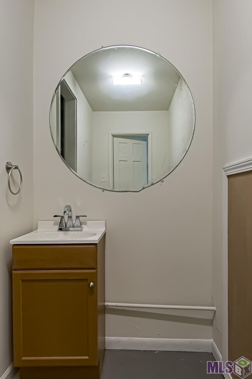 8370 Phillips Road St. Amant, LA 70774 - Photo 5 of 27 Gallery Image 5