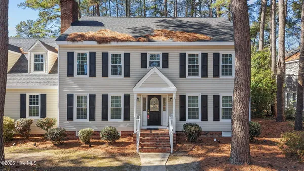 $490,000 | 1701 Westbrook Drive Northwest, Wilson, NC 27896