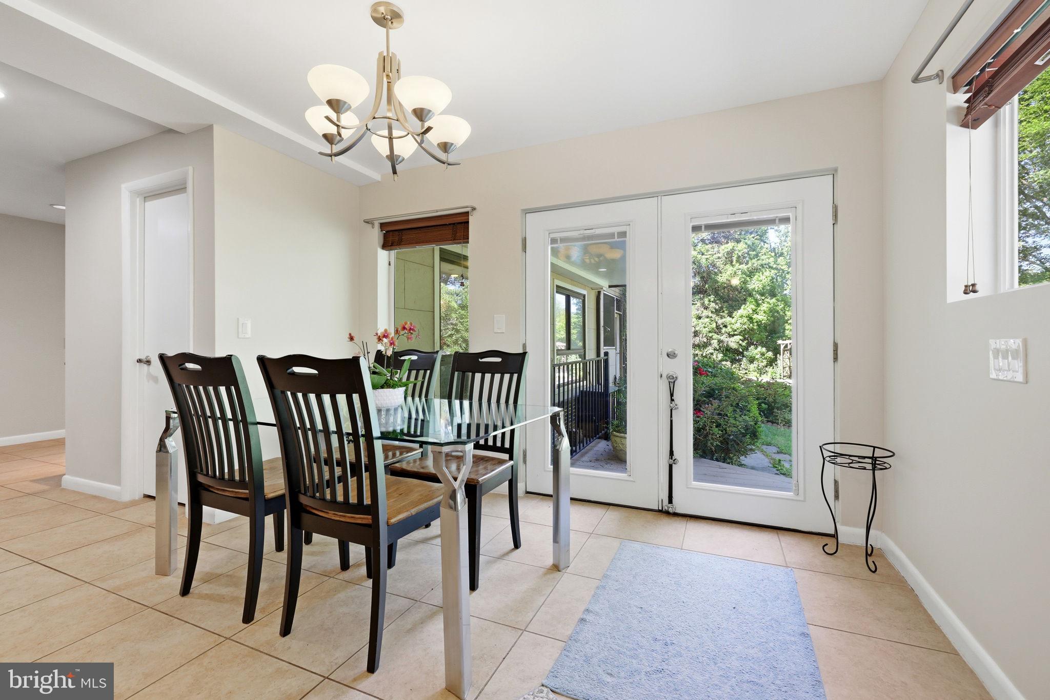 8578 Brickyard Road Potomac, MD 20854 - Photo 16 of 83