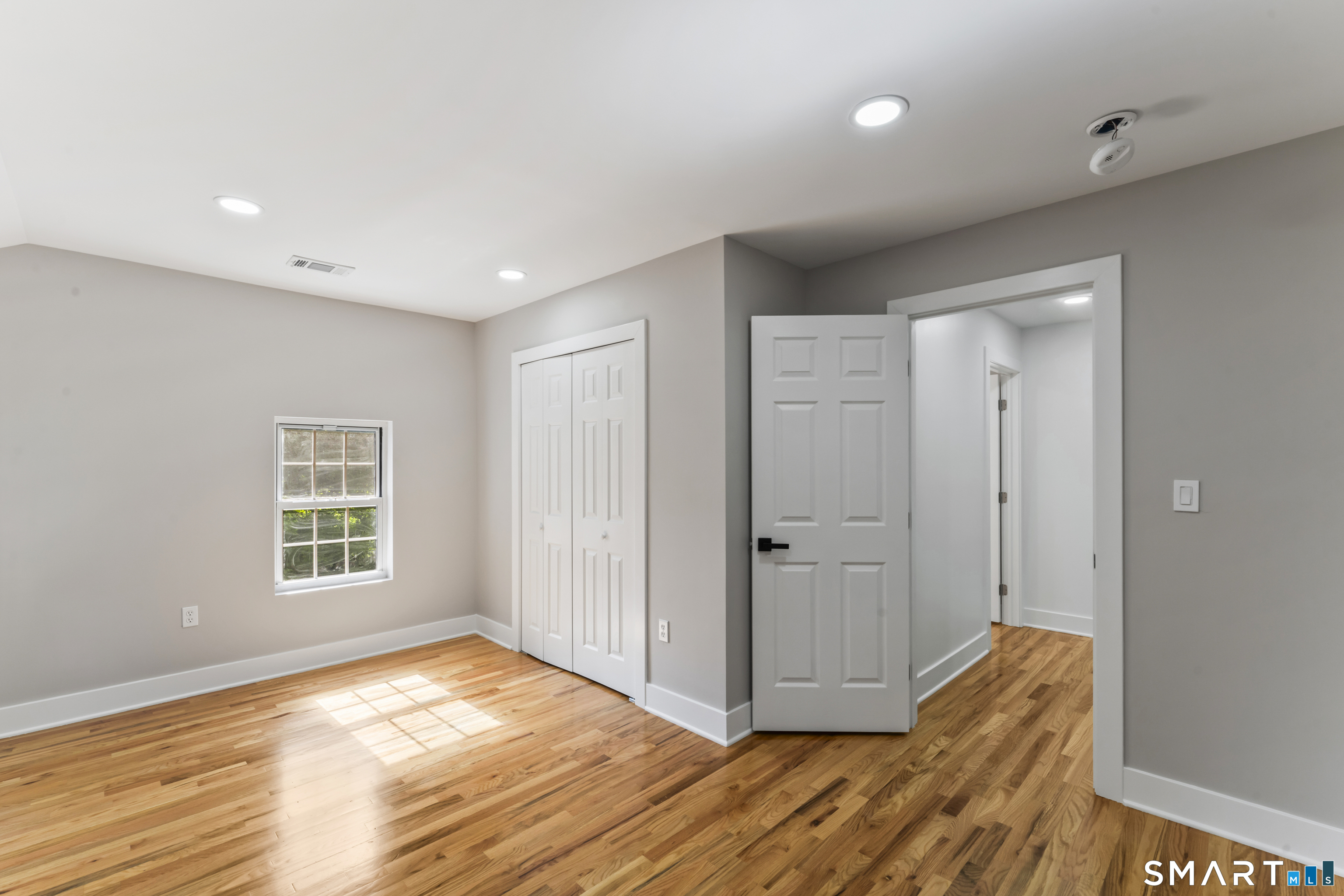 28 Walnut Hill Road Bethel, CT 06801 - Photo 27 of 36