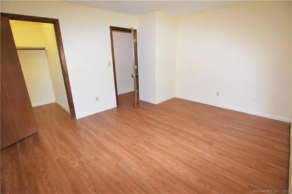 $1,325 | 185 Scott Road, Unit 3A, Waterbury, CT 06705