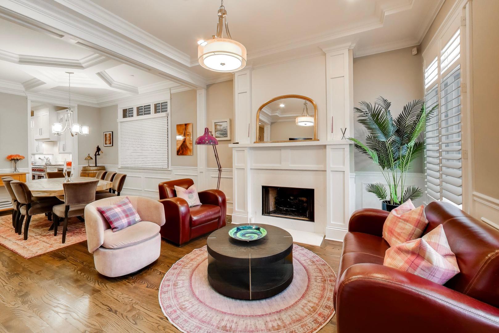 1226 West Henderson Street Chicago, IL 60657 - Photo 2 of 32