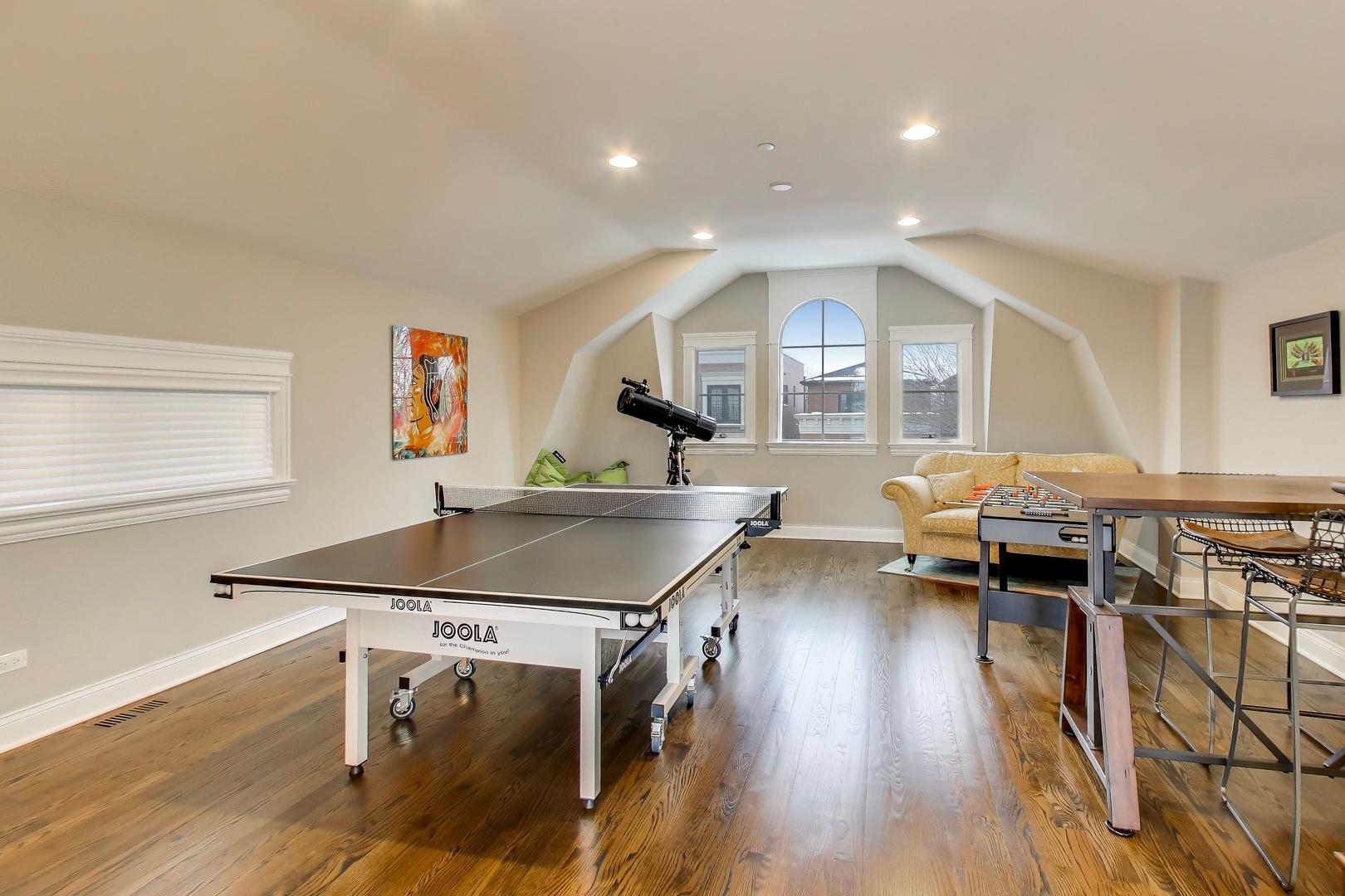 1226 West Henderson Street Chicago, IL 60657 - Photo 22 of 32