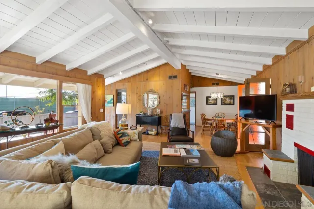 $6,750 | 760 Rushville Street, La Jolla, CA 92037