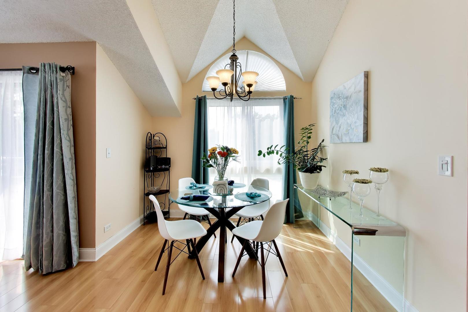 1225 Ranchview Court Buffalo Grove, IL 60089 - Photo 12 of 37