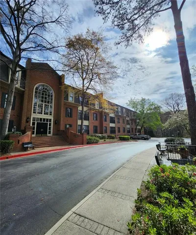 $2,000 | 23311 Plantation Drive Northeast, Atlanta, GA 30324