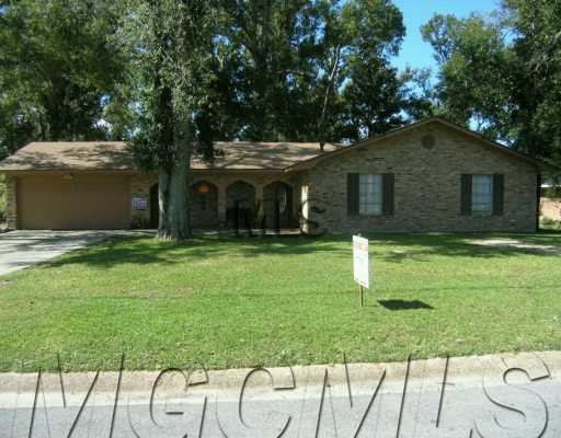 2730 Dantzler Street Moss Point, MS 39563 - Photo 1 of 1 Primary Photo