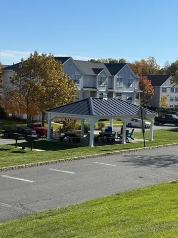 $2,000 | 5111 Austin Court, Unit 11, Hackettstown, NJ 07840