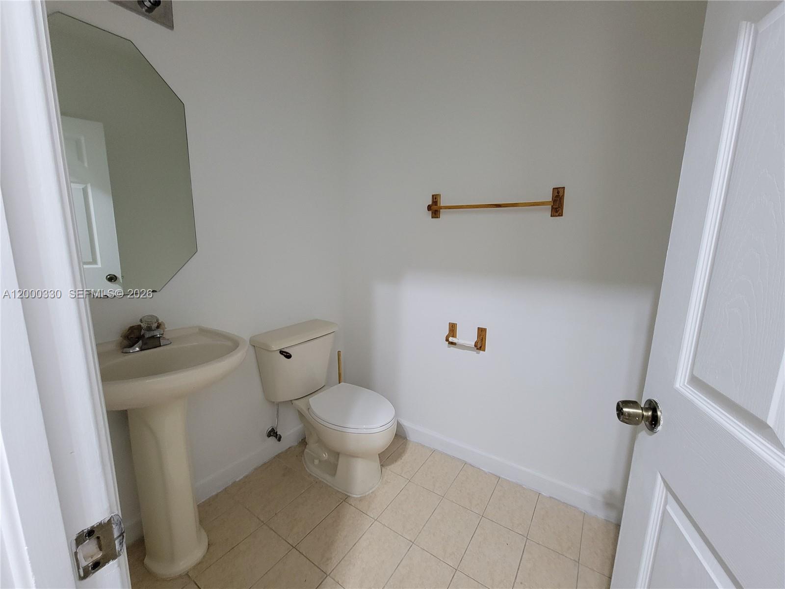 11224 Southwest 230th Terrace Miami, FL 33170 - Photo 13 of 26