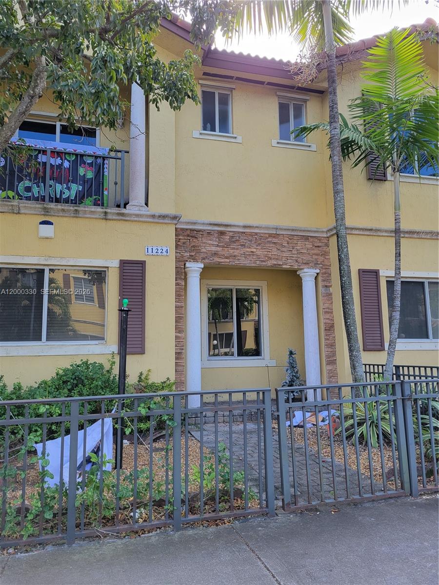 11224 Southwest 230th Terrace Miami, FL 33170 - Photo 2 of 26