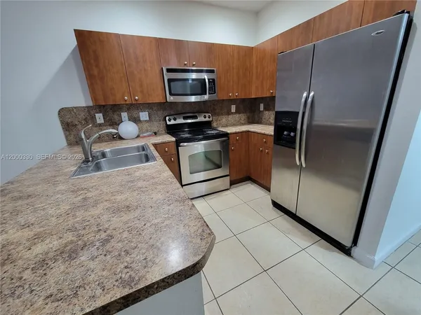 $2,300 | 11224 Southwest 230th Terrace, Miami, FL 33170