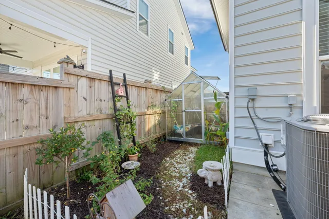 $415,000 | 135 Country Gate Lane, Summerville, SC 29485