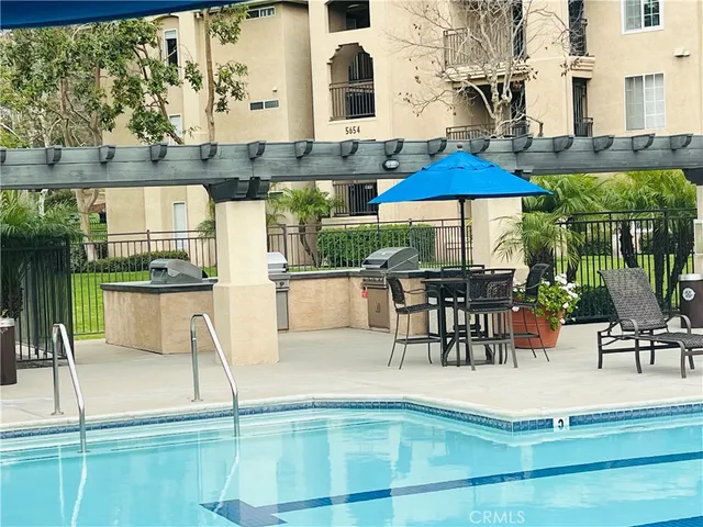 $399,900 | 5642 Amaya Drive, Unit 98, La Mesa, CA 91942