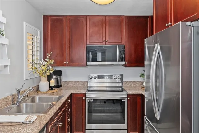 $399,900 | 5642 Amaya Drive, Unit 98, La Mesa, CA 91942