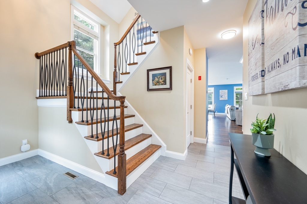 76 Pine Island Road Hopkinton, MA 01748 - Photo 18 of 41 Gallery Image 18