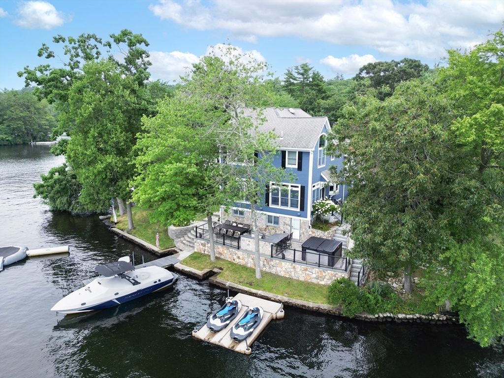 76 Pine Island Road Hopkinton, MA 01748 - Photo 5 of 41 Gallery Image 5
