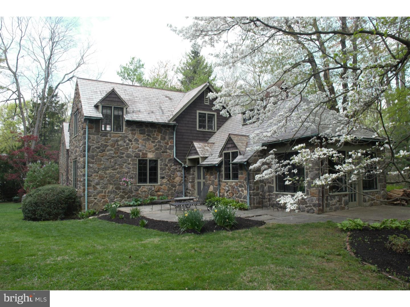 285 Woodland Road Wayne, PA 19087 - Photo 2 of 20