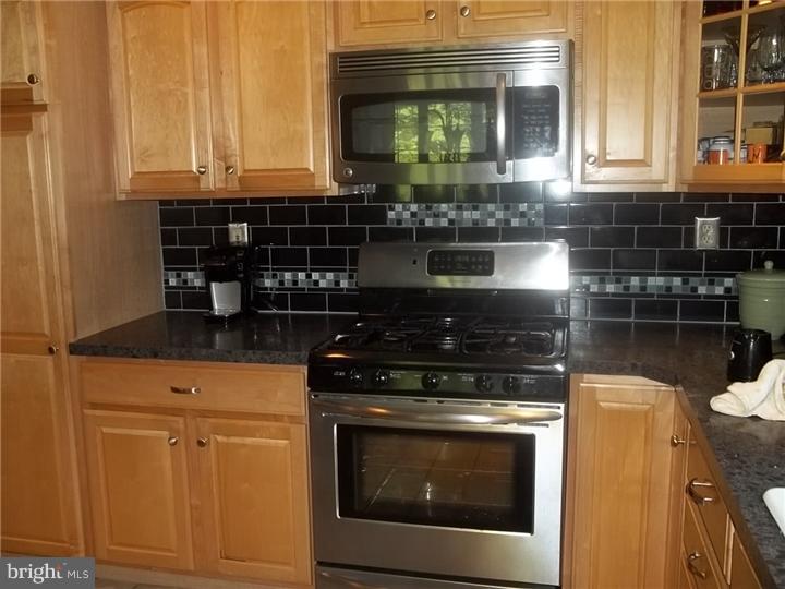 3253 Jackson Road Williamstown, NJ 08094 - Photo 4 of 23 Kitchen
