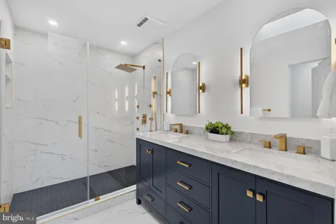 $2,499,900 | 4178 39th Street North, Arlington, VA 22207