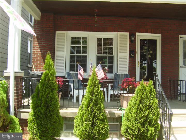532 Roxborough Avenue Philadelphia, PA 19128 - Photo 2 of 20 Porch