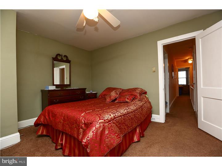 532 Roxborough Avenue Philadelphia, PA 19128 - Photo 14 of 20 Bedroom - Main