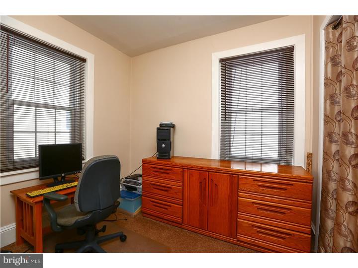 532 Roxborough Avenue Philadelphia, PA 19128 - Photo 18 of 20 Bedroom 3