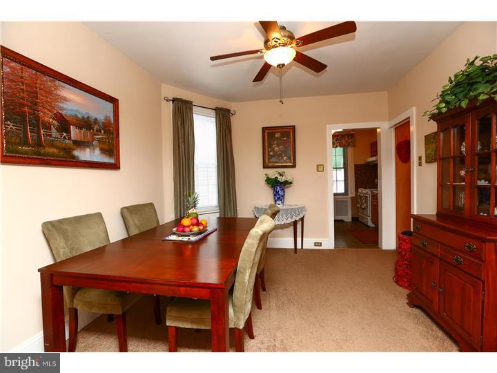 532 Roxborough Avenue Philadelphia, PA 19128 - Photo 6 of 20 Dining Room