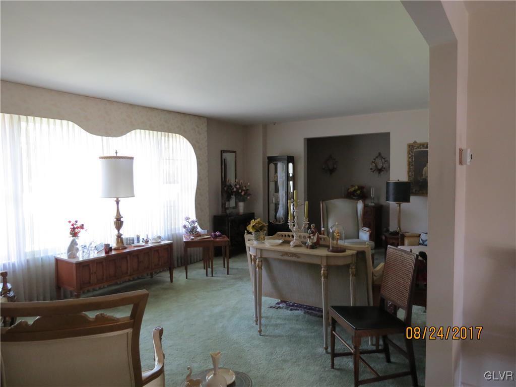 650 East Macada Road Bethlehem, PA 18017 - Photo 3 of 22 Gallery Image 3
