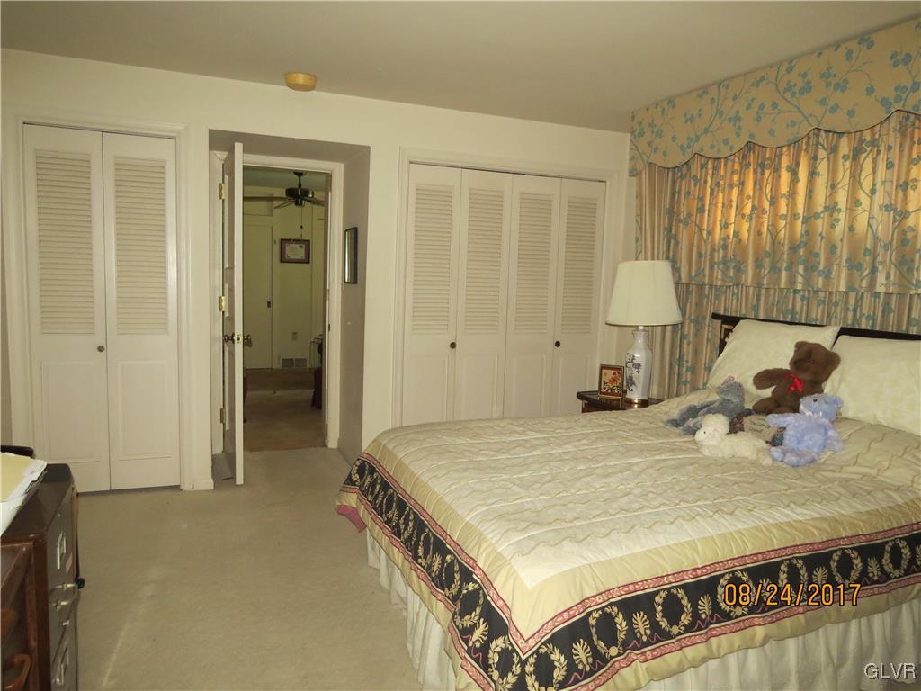 650 East Macada Road Bethlehem, PA 18017 - Photo 6 of 22 Gallery Image 6