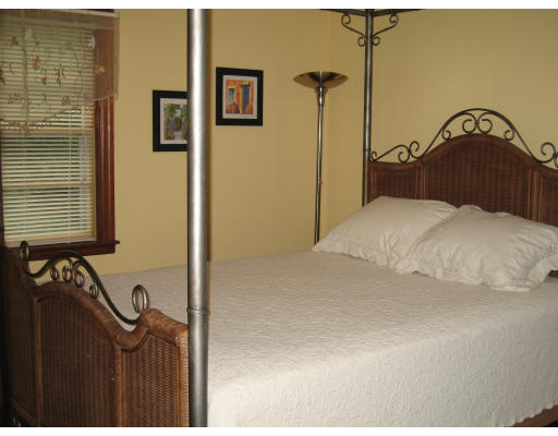 15 Hingham Road Grafton, MA 01536 - Photo 8 of 15 Gallery Image 8