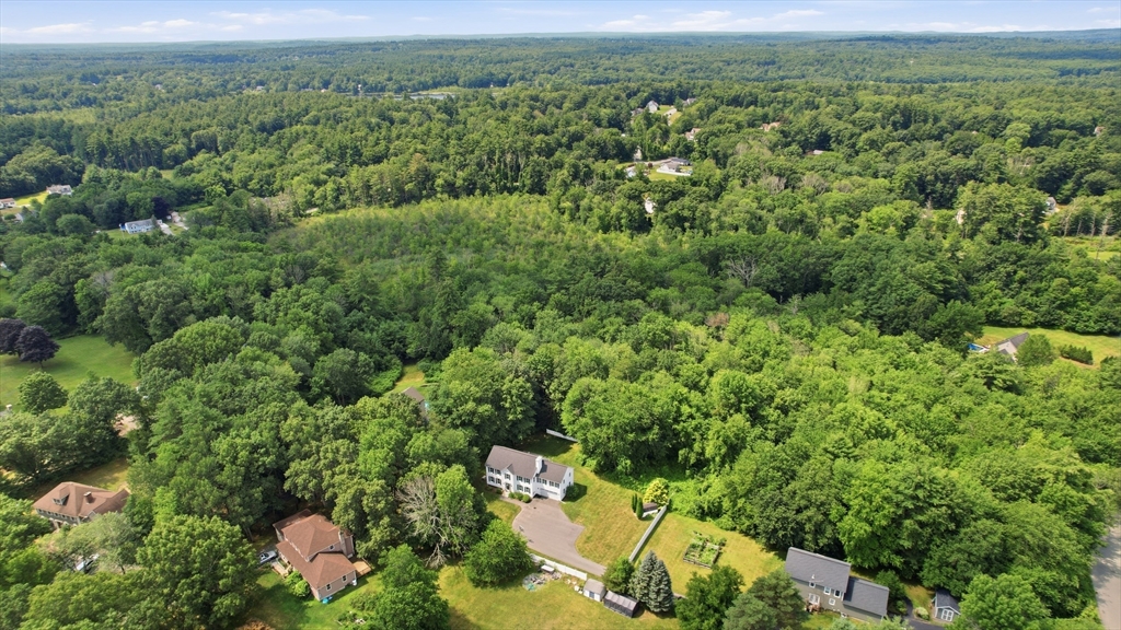 139 Autumn Road Dracut, MA 01826 - Photo 6 of 38