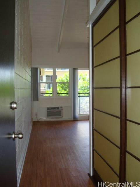 1060 Lunalilo Street, Unit E Honolulu, HI 96822 - Photo 3 of 20