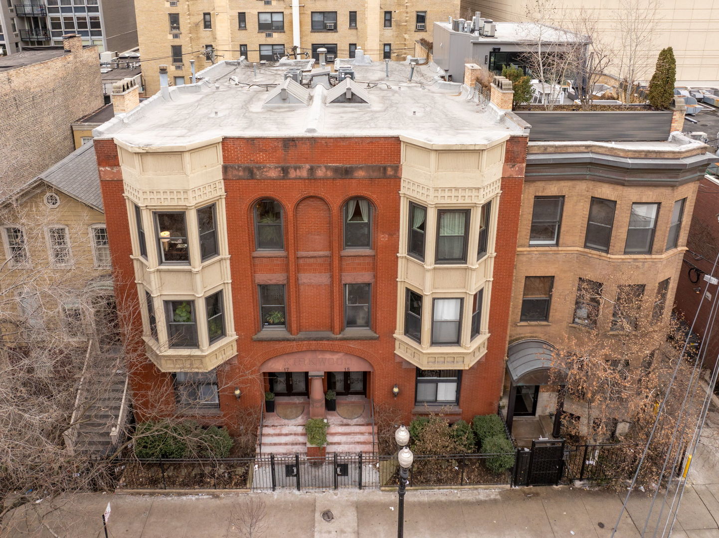 17 East Division Street, Unit 3E Chicago, IL 60611 - Photo 31 of 31