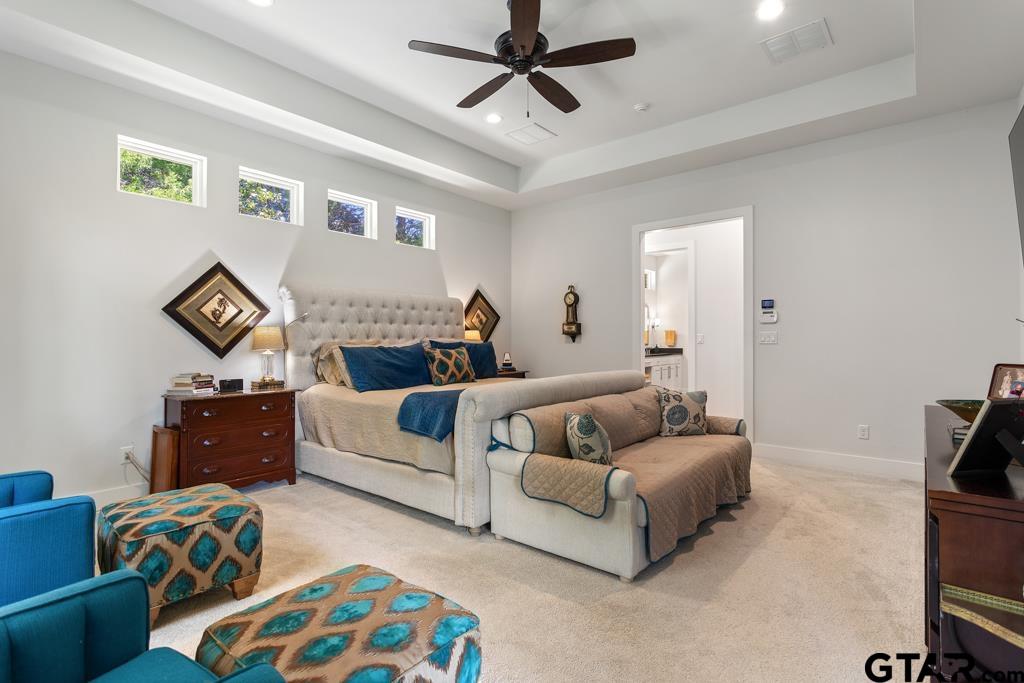 2926 Stewart Way Tyler, TX 75709 - Photo 16 of 33 a living room with furniture and a couch
