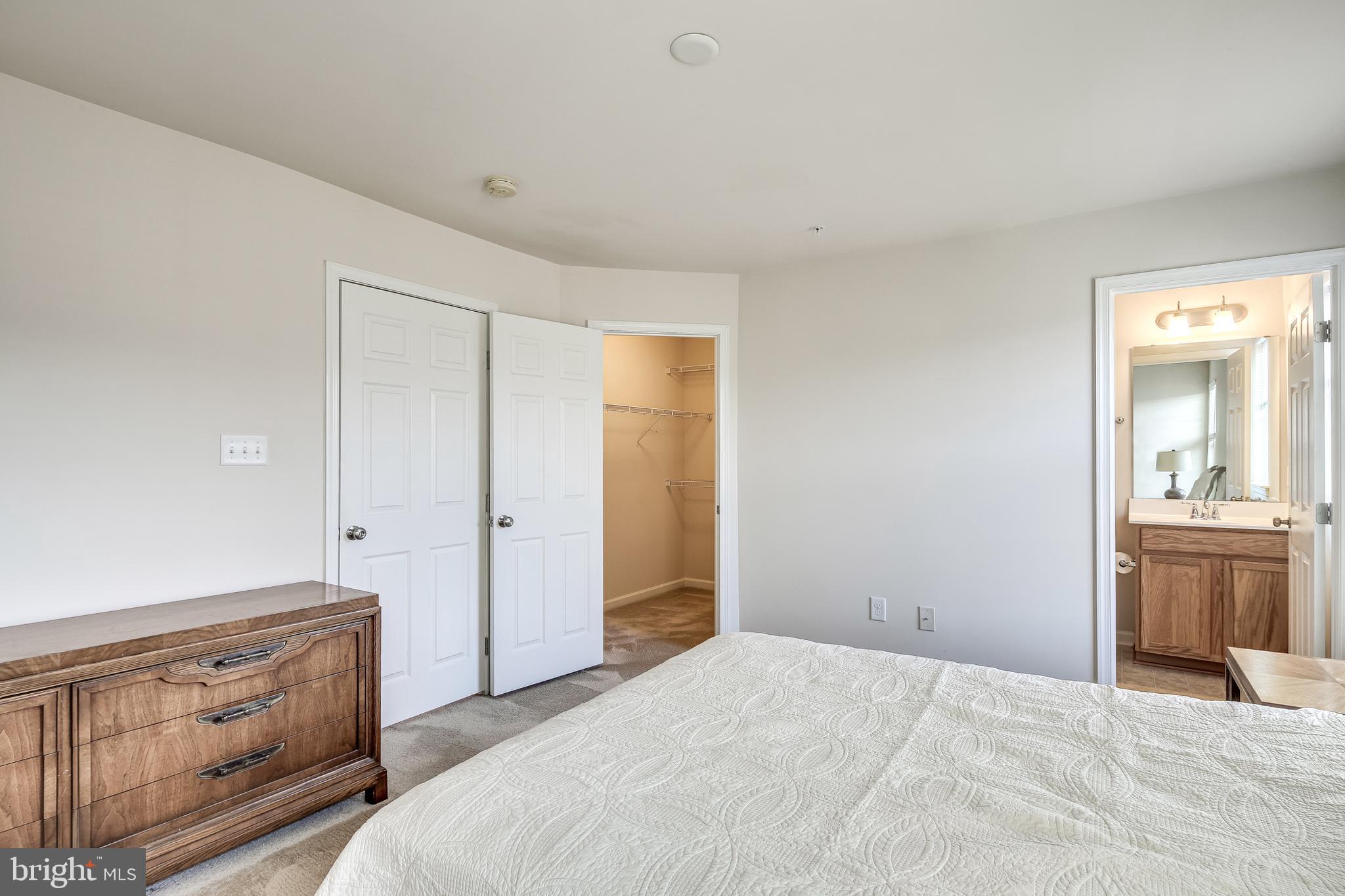 2044 Spring Run Circle Frederick, MD 21702 - Photo 13 of 29 Primary Bedroom
