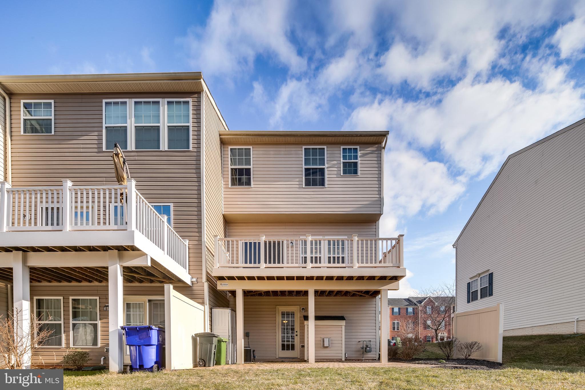 2044 Spring Run Circle Frederick, MD 21702 - Photo 28 of 29 Exterior