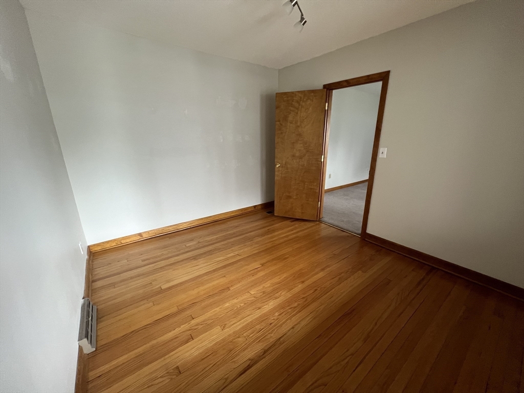 9 Indian Leap Street, Unit 1 Springfield, MA 01151 - Photo 9 of 14
