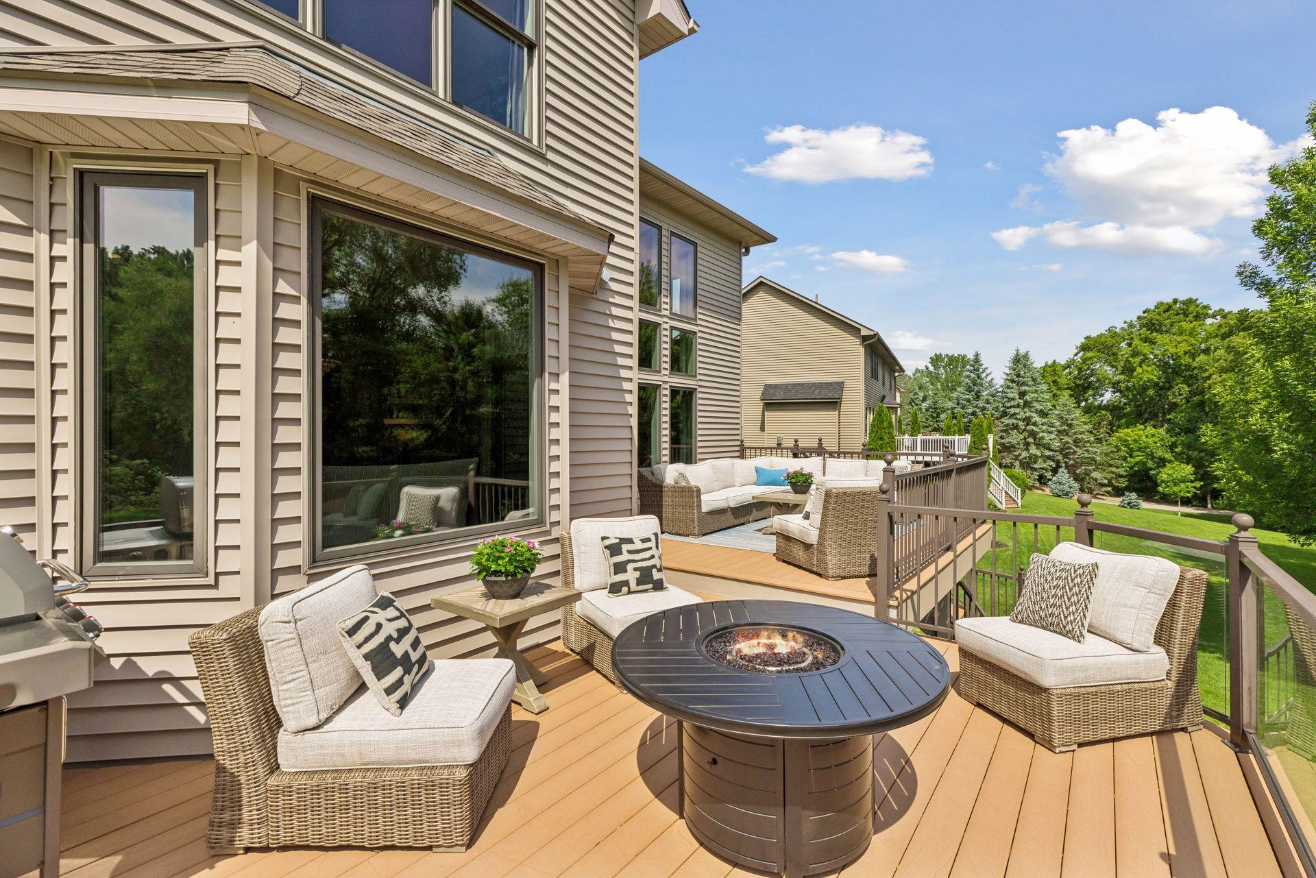 7638 Ridgeview Way Chanhassen, MN 55317 - Photo 32 of 37 Gallery Image 32