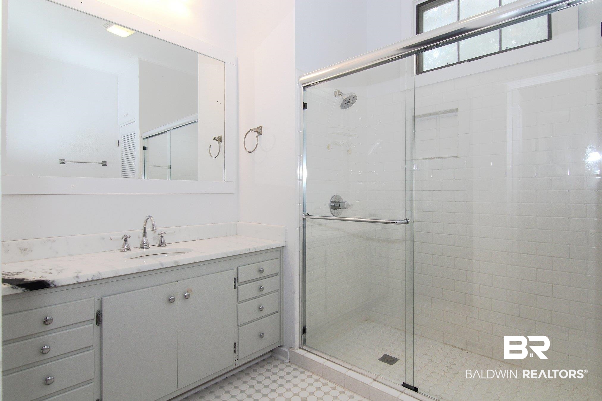 14465 Island Avenue Magnolia Springs, AL 36555 - Photo 11 of 12 Bathroom