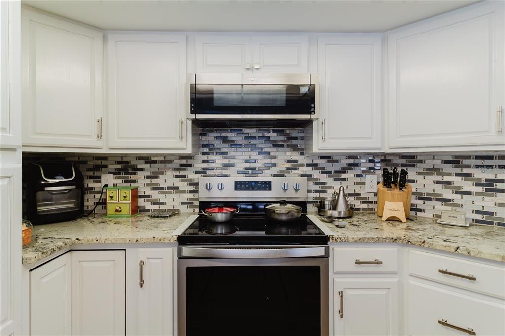 8112 Golden Bear Loop Port Richey, FL 34668 - Photo 31 of 88