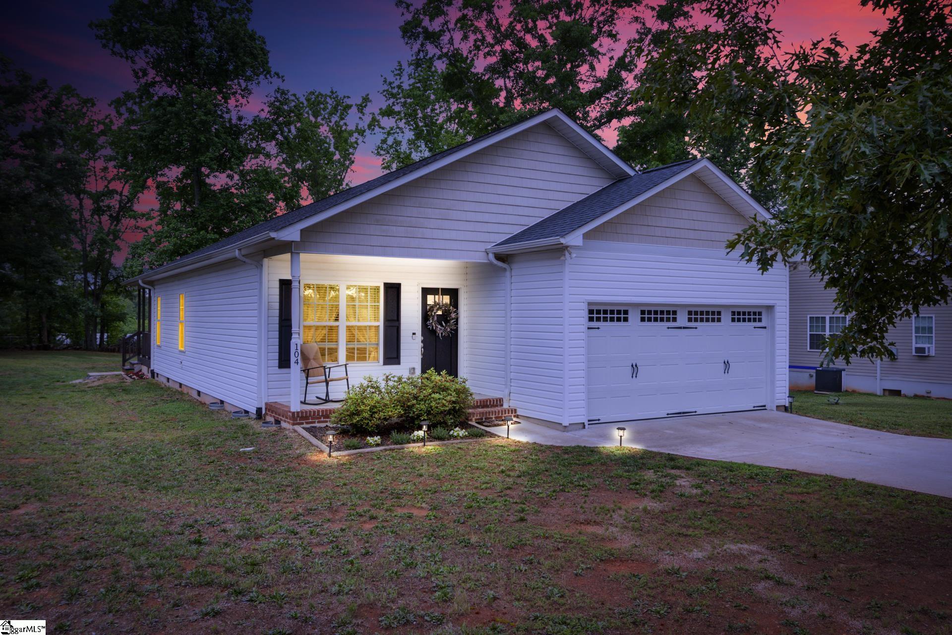 104 Tillotson Road Anderson, SC 29621 - Photo 1 of 50