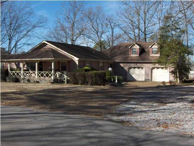 751 Neighborhood Road Chattanooga, TN 37421 - Photo 1 of 8 Primary Photo