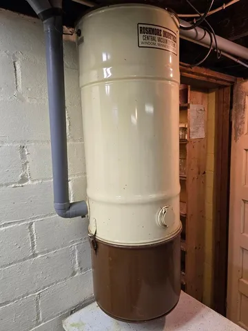 $189,900 | 103 Hazelwood Avenue, New Ulm, MN 56073