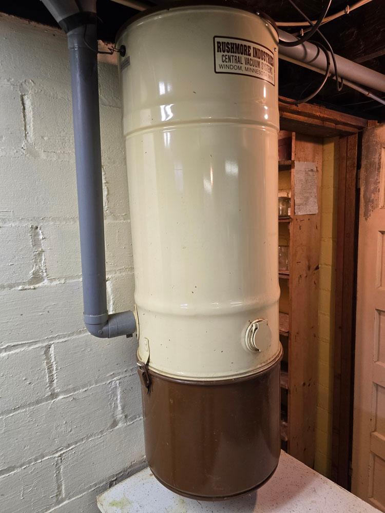 103 Hazelwood Avenue New Ulm, MN 56073 - Photo 29 of 32