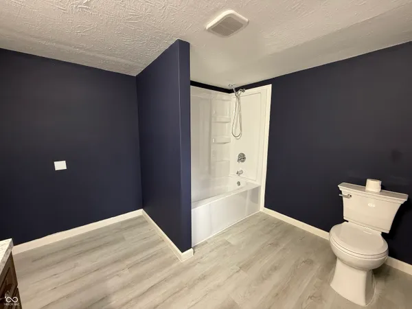 $285,000 | 4160 Madison Avenue, Indianapolis, IN 46227