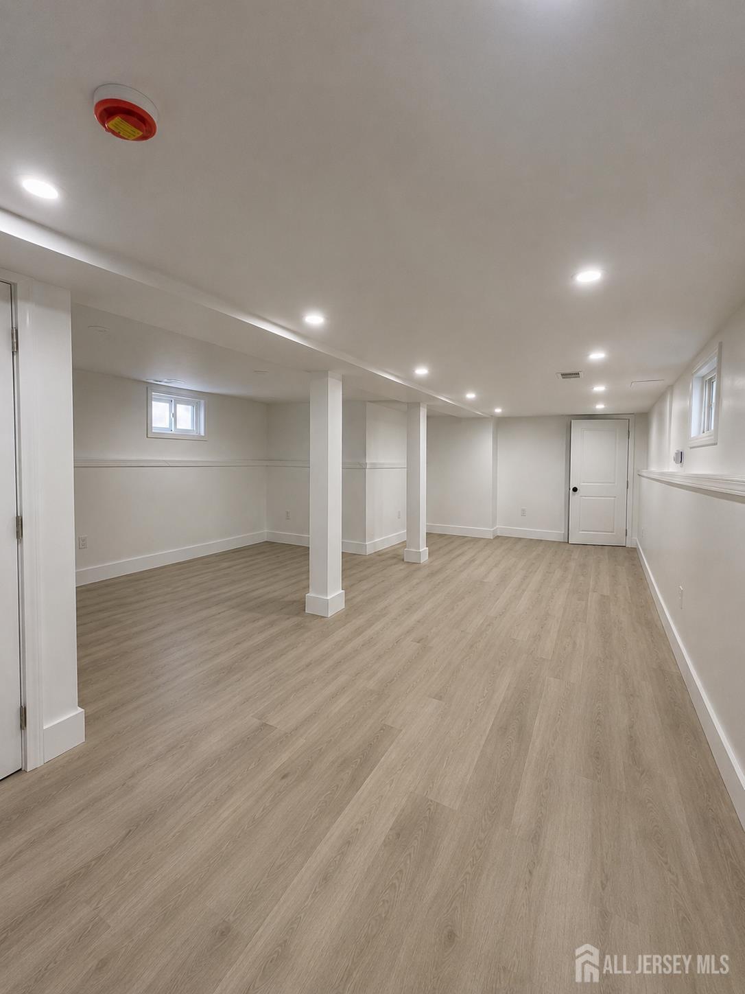 10 Charles Street Edison, NJ 08820 - Photo 19 of 23