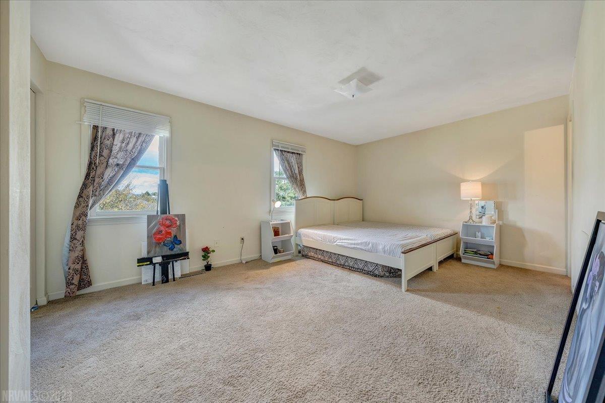 2400 Ridge Road Blacksburg, VA 24060 - Photo 12 of 18 Gallery Image 12