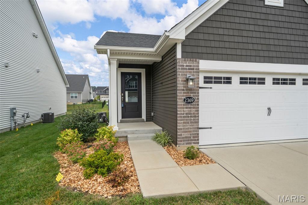 2369 Windswept Farms Drive Eureka, MO 63025 - Photo 3 of 31