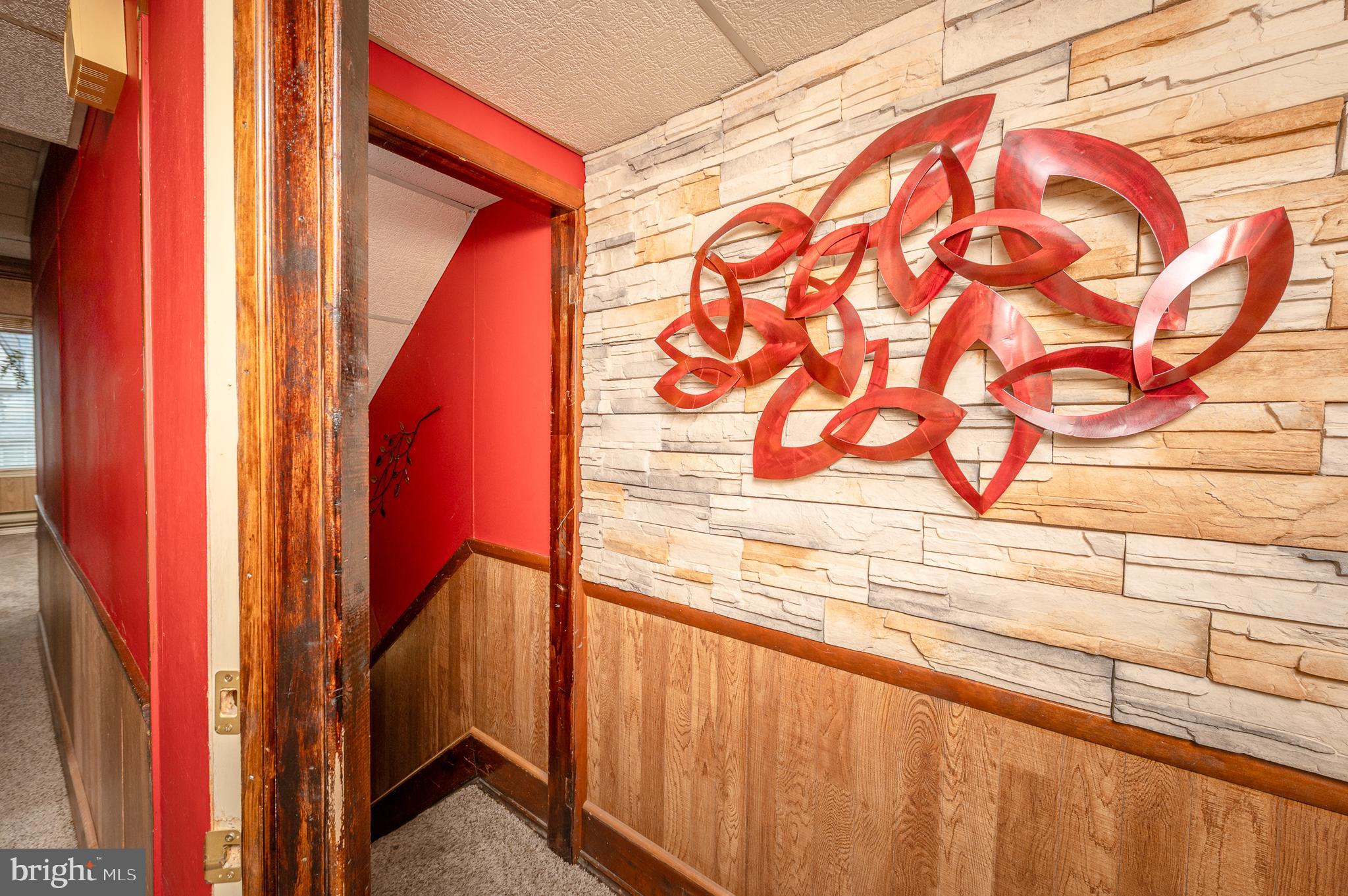 701 North Duke Street Lancaster, PA 17602 - Photo 34 of 49 Unit 2 - Hallway