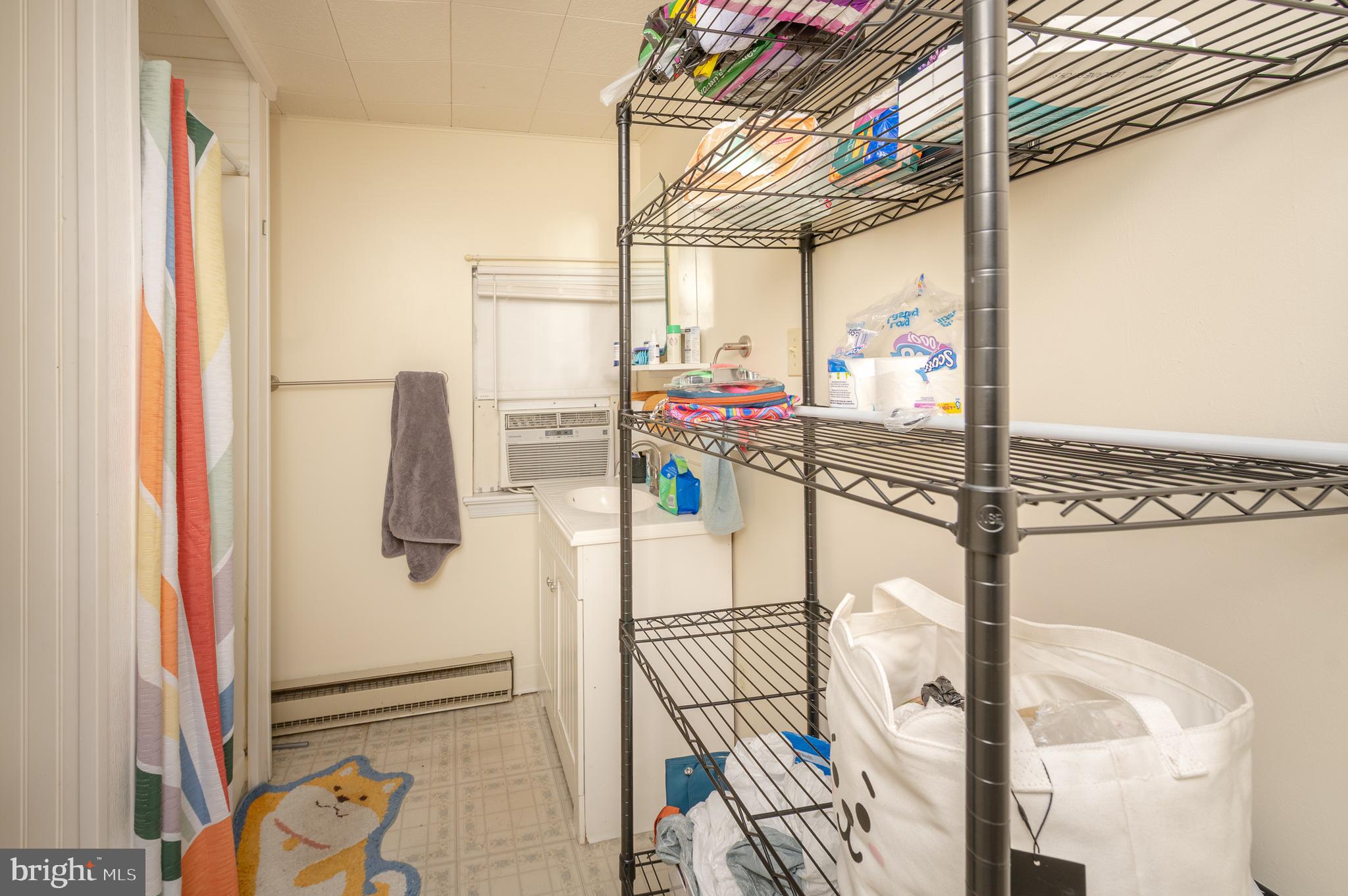 701 North Duke Street Lancaster, PA 17602 - Photo 46 of 49 Unit 3 - Bathroom